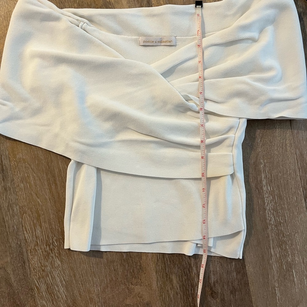 Pookie & Sebastian off-the-shoulder top in White - Picture 5 of 6
